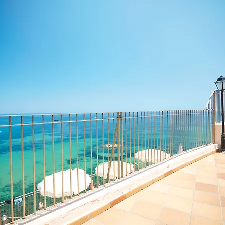 Invisa Club Cala Blanca 3*