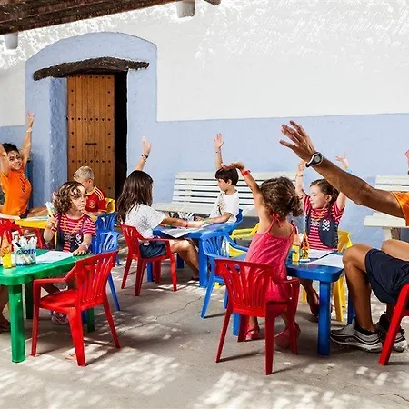 Invisa Club Cala Blanca Otel Playa Des Figueral