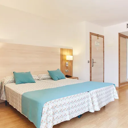 إنفيسا كلوب كالا بلانكا 3* Playa Des Figueral