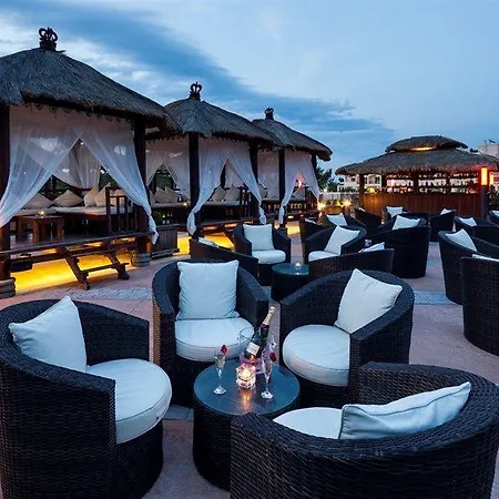 Invisa Club Cala Blanca Hotel