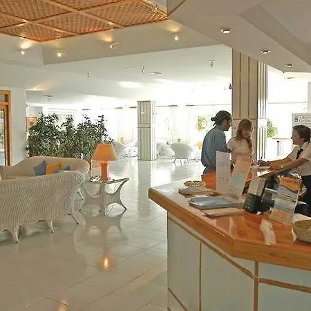 インビサ クラブ カラ ブランカ ホテル 3*